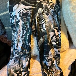 Psychedelic Patterned Leggings